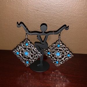 Fashion jewelry with turquoise gems